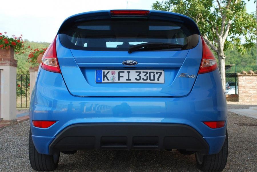  Ford Fiesta 2008 года  (фото 181 из 201)